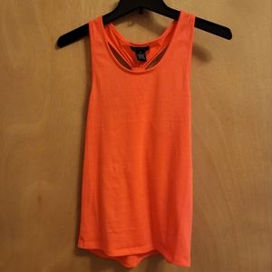 Exist tank top